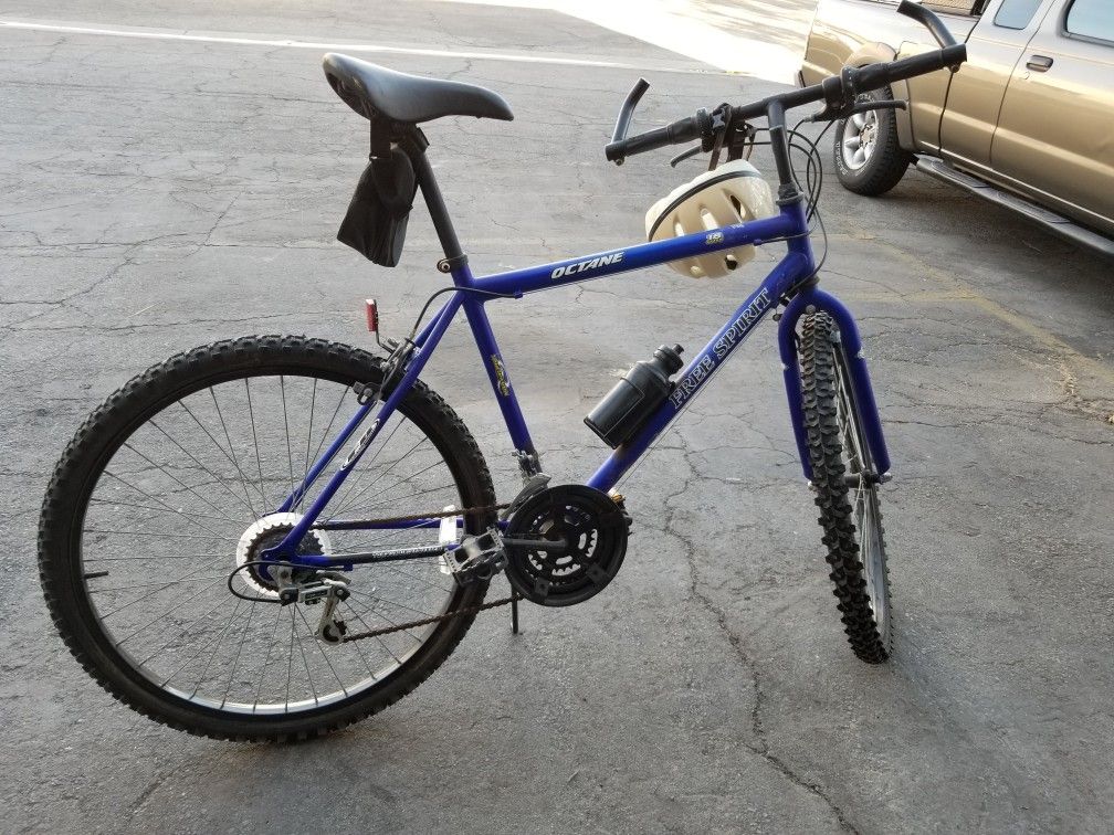 Free spirit hotsell mountain bike
