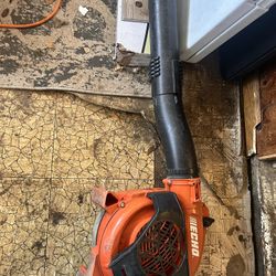 ECHO PB-2520 25.4cc Handheld Leaf Blower