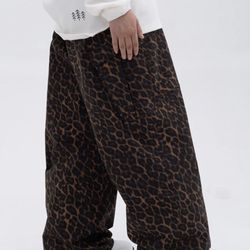 SNOWVERB leopard women pants size small