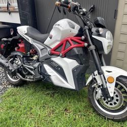 Grom Clone 2023