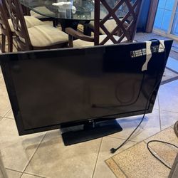 LG Flat Screen TV