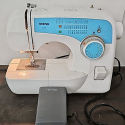 Brother XL-3500 Sewing Machine  Works great