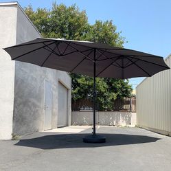 Brand New $130 Large Double Sided Outdoor (15ft Umbrella and 65lbs Plastic Base set) Colors Red/Gray