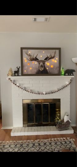 Twinkling moose artwork