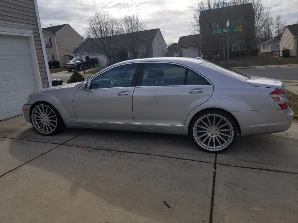 2007 MERCEDES S550 RIMS and Parts 