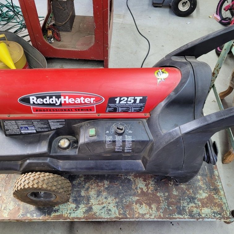 Desa Reddy Heater 125,000 BTU Kerosene Forced-Air Heater for Sale in  Ramona, CA - OfferUp