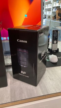 Canon RF 135mm F1.8 L IS USM