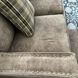 LAZY-BOY  COUCH