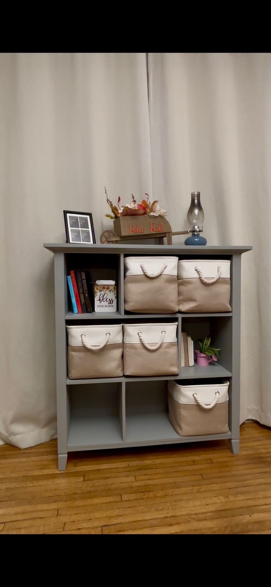 Beautiful  Storage Organizer. 