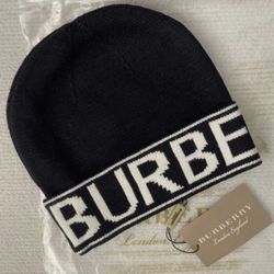 Burberry Beanie 