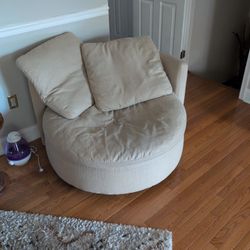Cozy Beige Oversized Round Swivel Chair – Like a Hug in Furniture Form. Neutral Beige