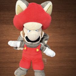 SUPER MÁRIO BROS FLYING SQUIRREL MARIO PLUSH TOY 9”. 