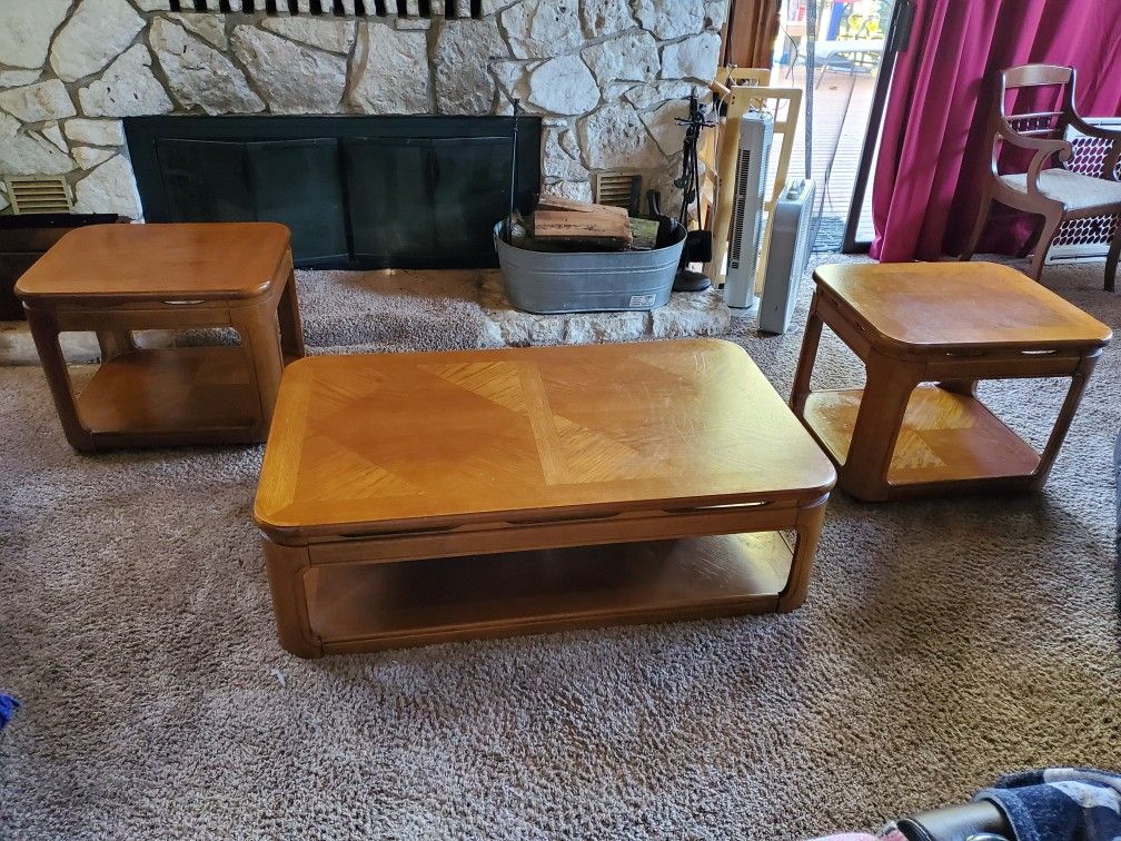 Wood coffee and end tables