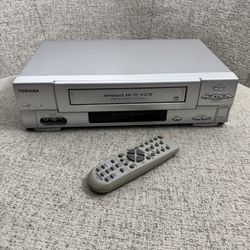 Toshiba W525 4Head Hi-Fi VCR With Digital Auto Tracking W/ Remote Tested