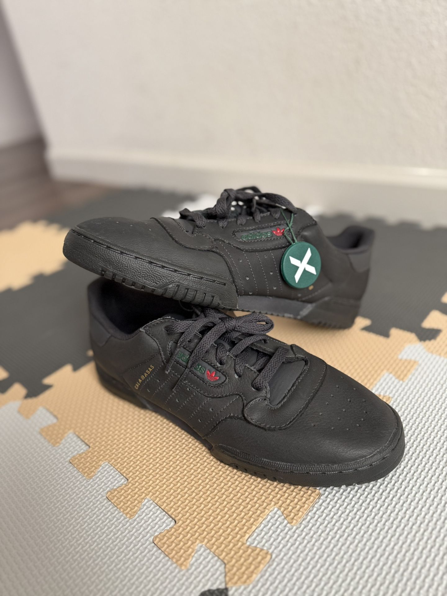 Adidas YEEZY Powerphase Black