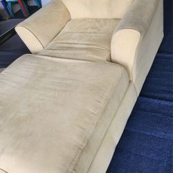 Long Lounge Chair