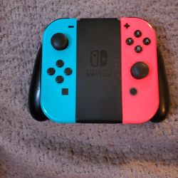 Nintendo Switch Joycons With Grip