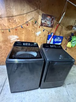 Samsung washer and gas dryer set great shape