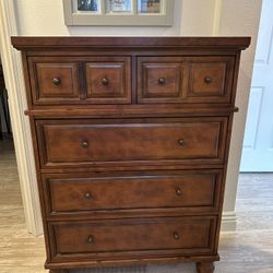Solid Wood Chest With Drawers
