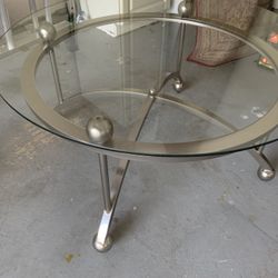 Like New Silver Coffee Table and  End Table  For Sale 