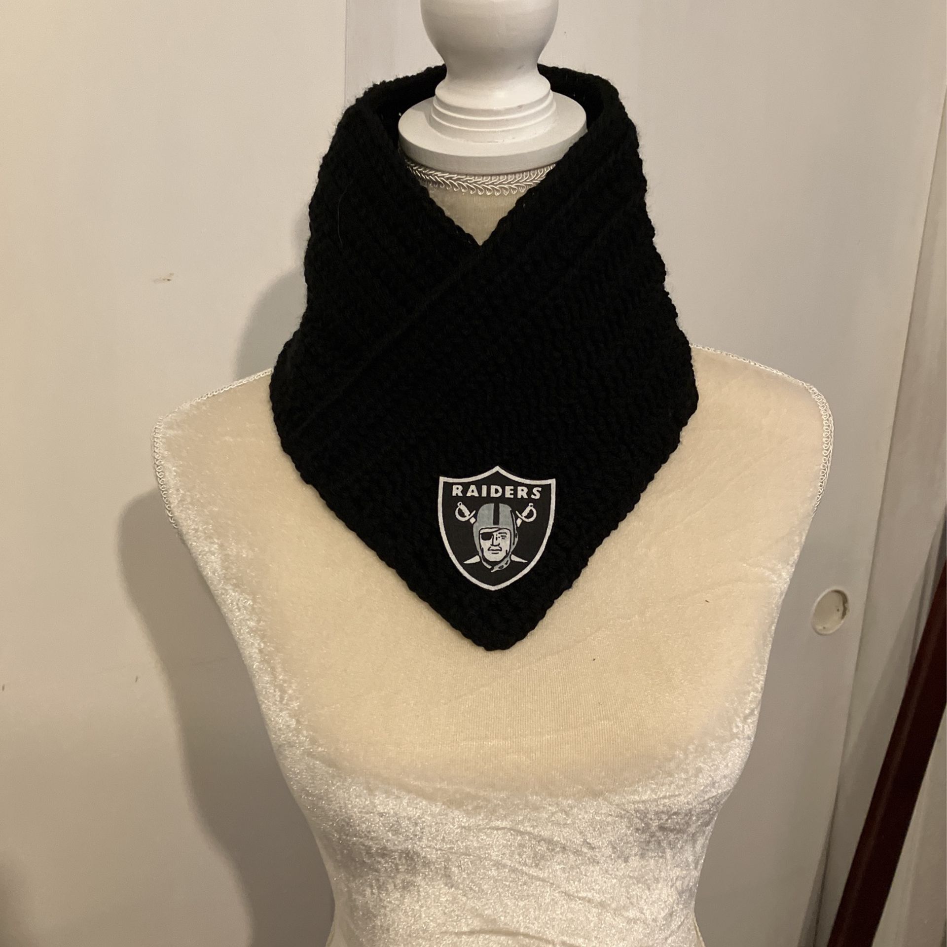 Raiders Neck Warmer