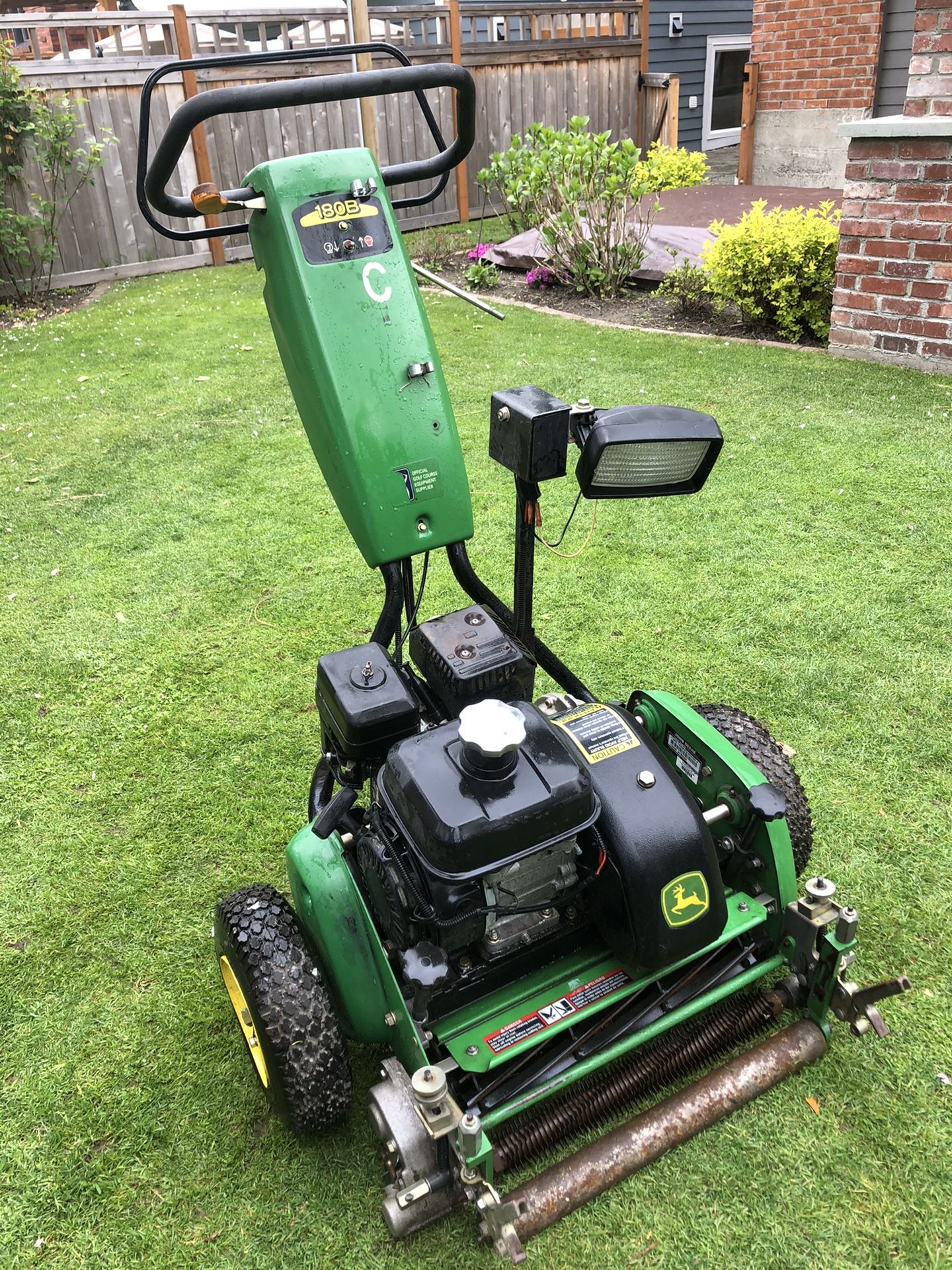 John Deere 180B Golf Greens Professional Reel Mower for Sale in Seattle, WA OfferUp