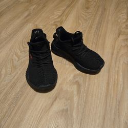 Adidas Yeezy Kids Shoe
