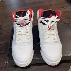 Air Jordan 5 Retro GS “Fire Red” Youth