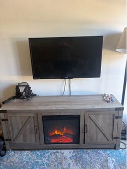 FREE TV Stand