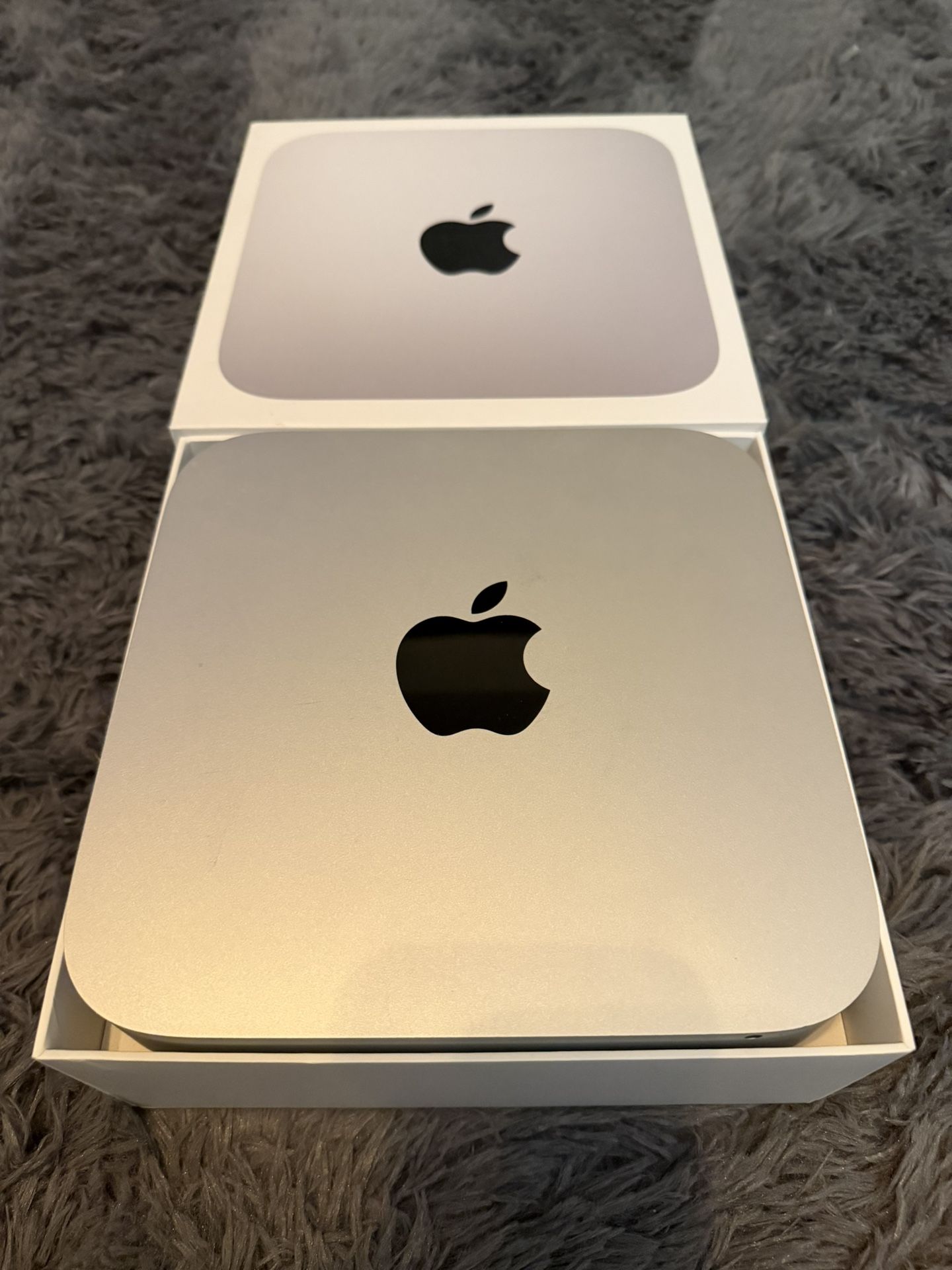 Apple Mac Mini (Late 2012) Upgradeable!