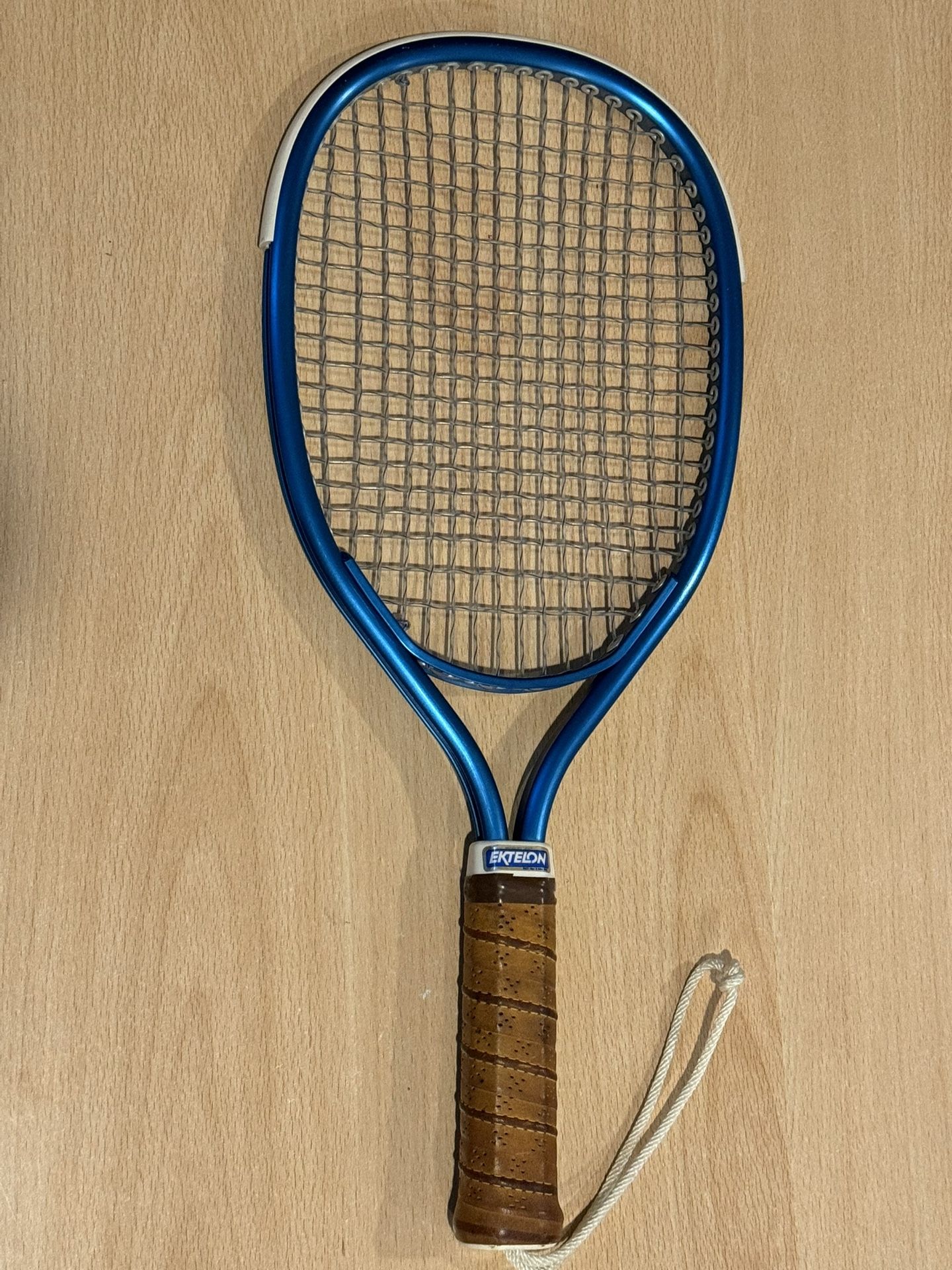 Ektelon Wisp II Racquetball Racquet Vintage Blue, Leather Grip Aluminum