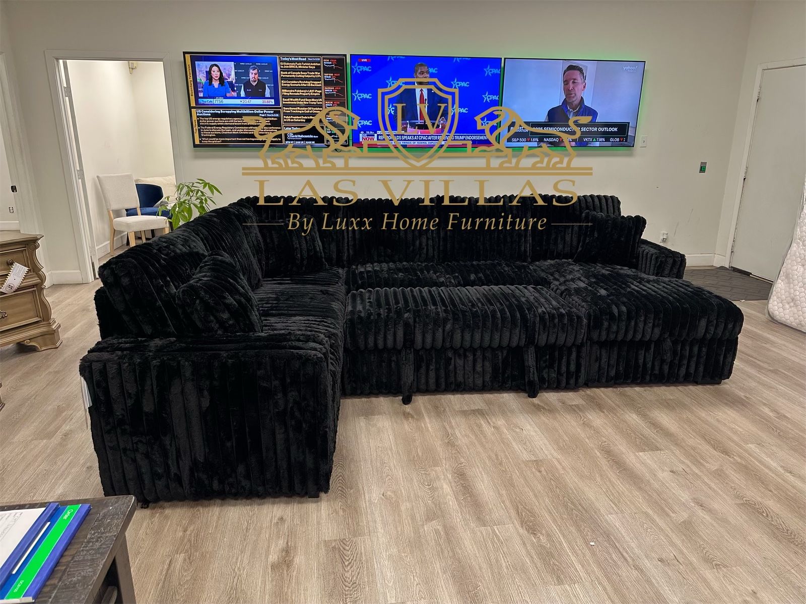 Brand New Sonic Black Sectional With Pull-Out Bed