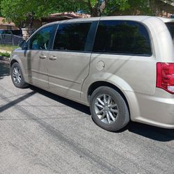 2014 Dodge Caravan/Grand Caravan