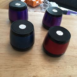 round bluetooth speakers