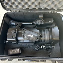 JVC GYHC500U