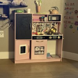 Girls Kitchen Set