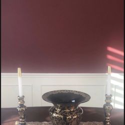 Vase With 2 Candle Holders 