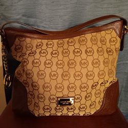 Designer Purses 👛 😎 