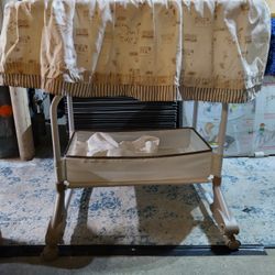 Brand New Bassinet 
