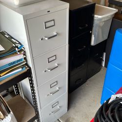 4-Drawer and 2-Drawer Filing Cabinets