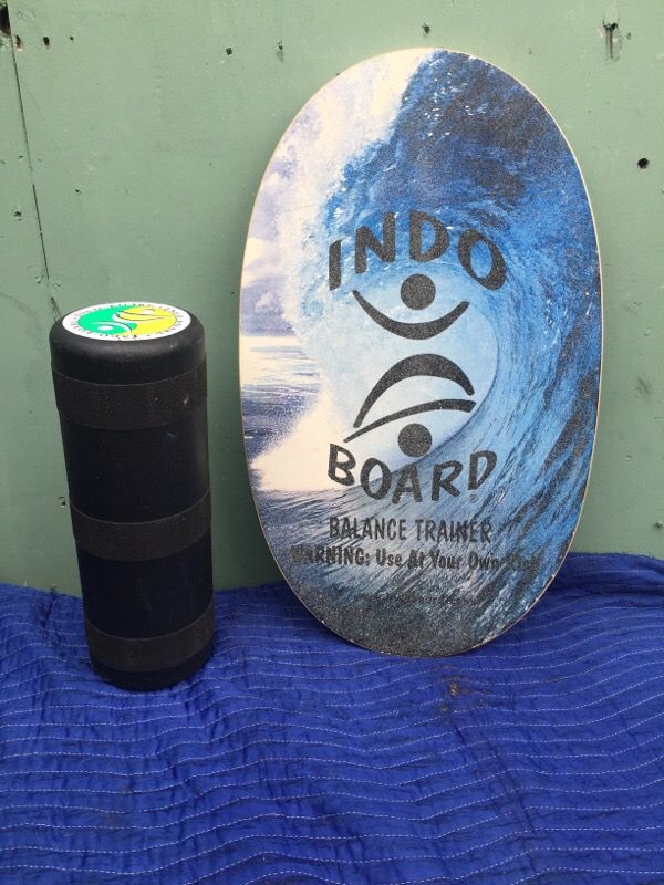 Indo board balance trainer