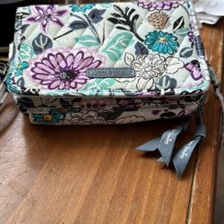 Vera Bradley Crossbody Wallet 
