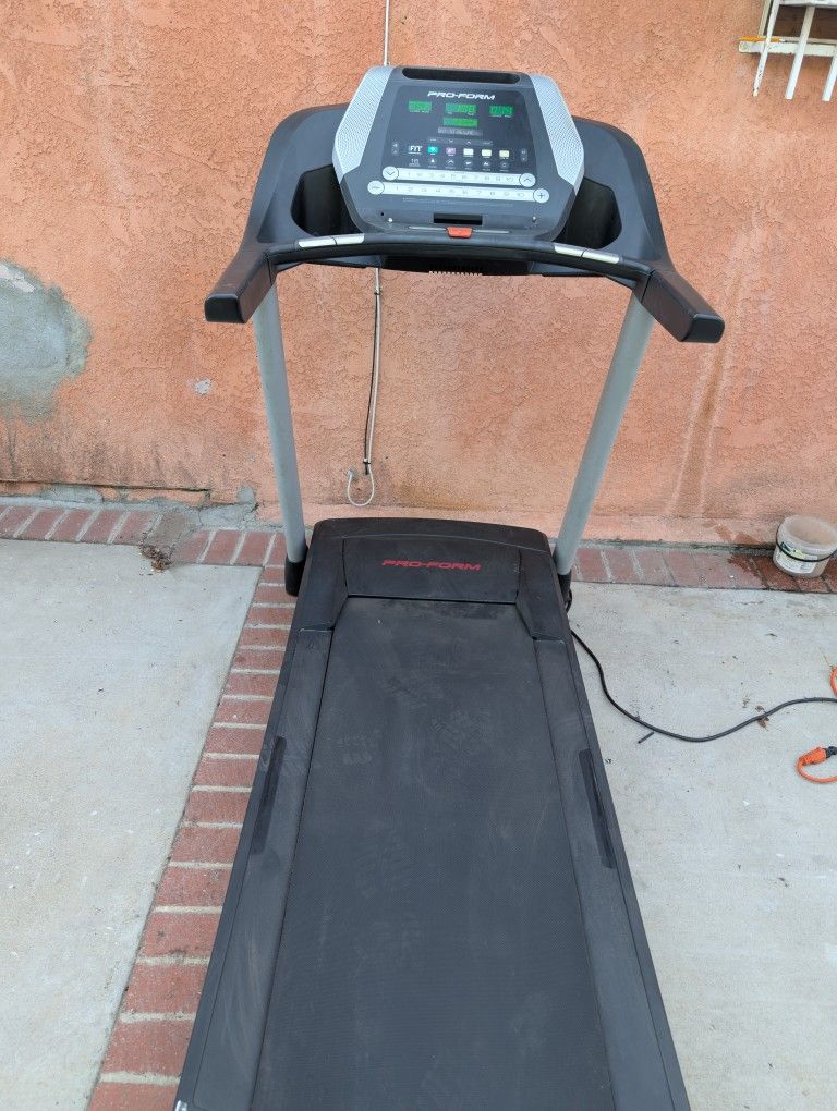 Pro-form Treadmill / Caminadora
