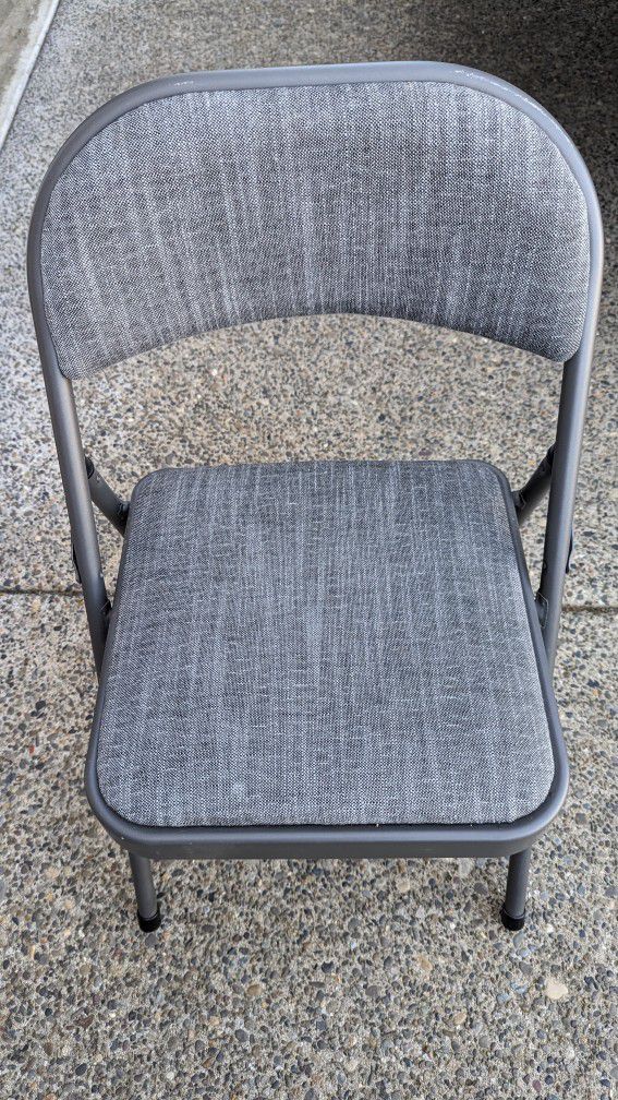 2- Folding Chairs 