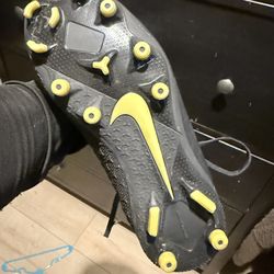 Brand new Nike soccer cleats