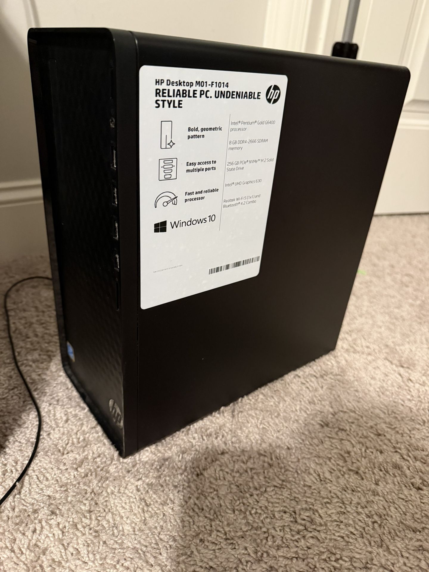 HP Desktop With Monitor And Keyboard