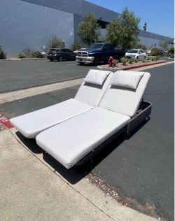 New Outdoor Patio Poolside Adjustable Double Lounge Chaise Day Bed