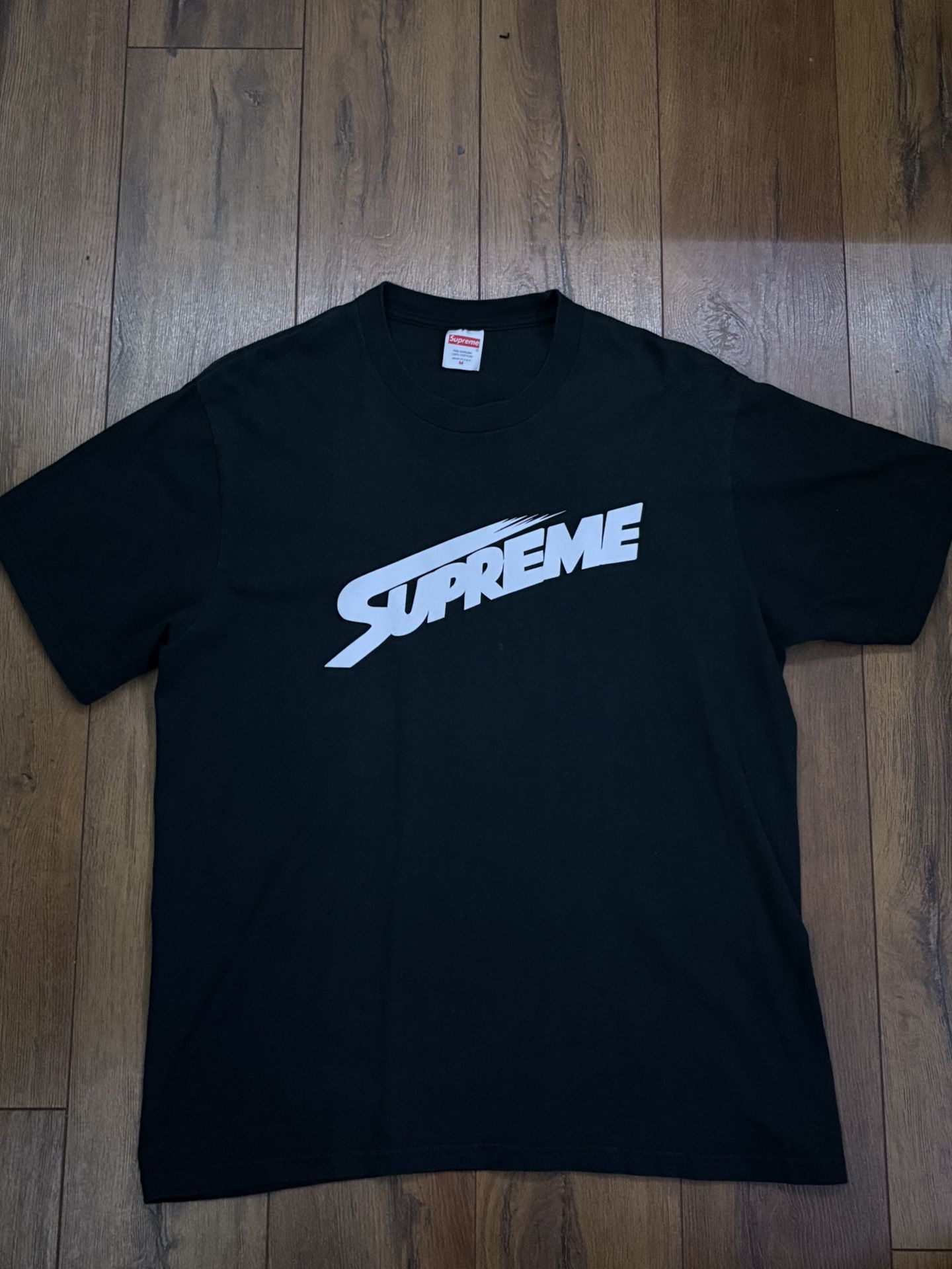 “Supreme” Black Graphic Shirt