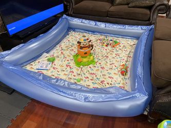 About queen bed size, blue air bumper