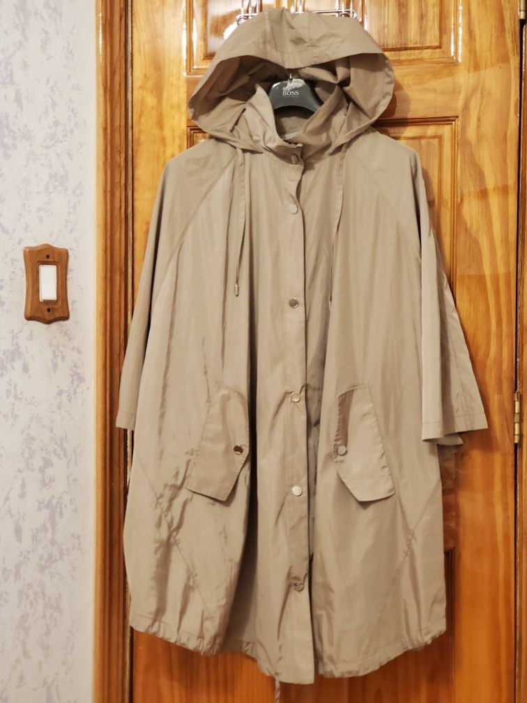 INC International Concepts INC EARTH Hooded Cape Jacket XL New with Tag
Product Details
The essential way to complete that outfit: INC EARTH's oversi